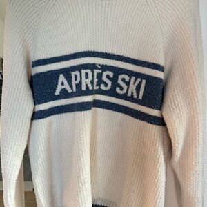 Barefoot Dreams Crewneck Sweater White and Blue Knit